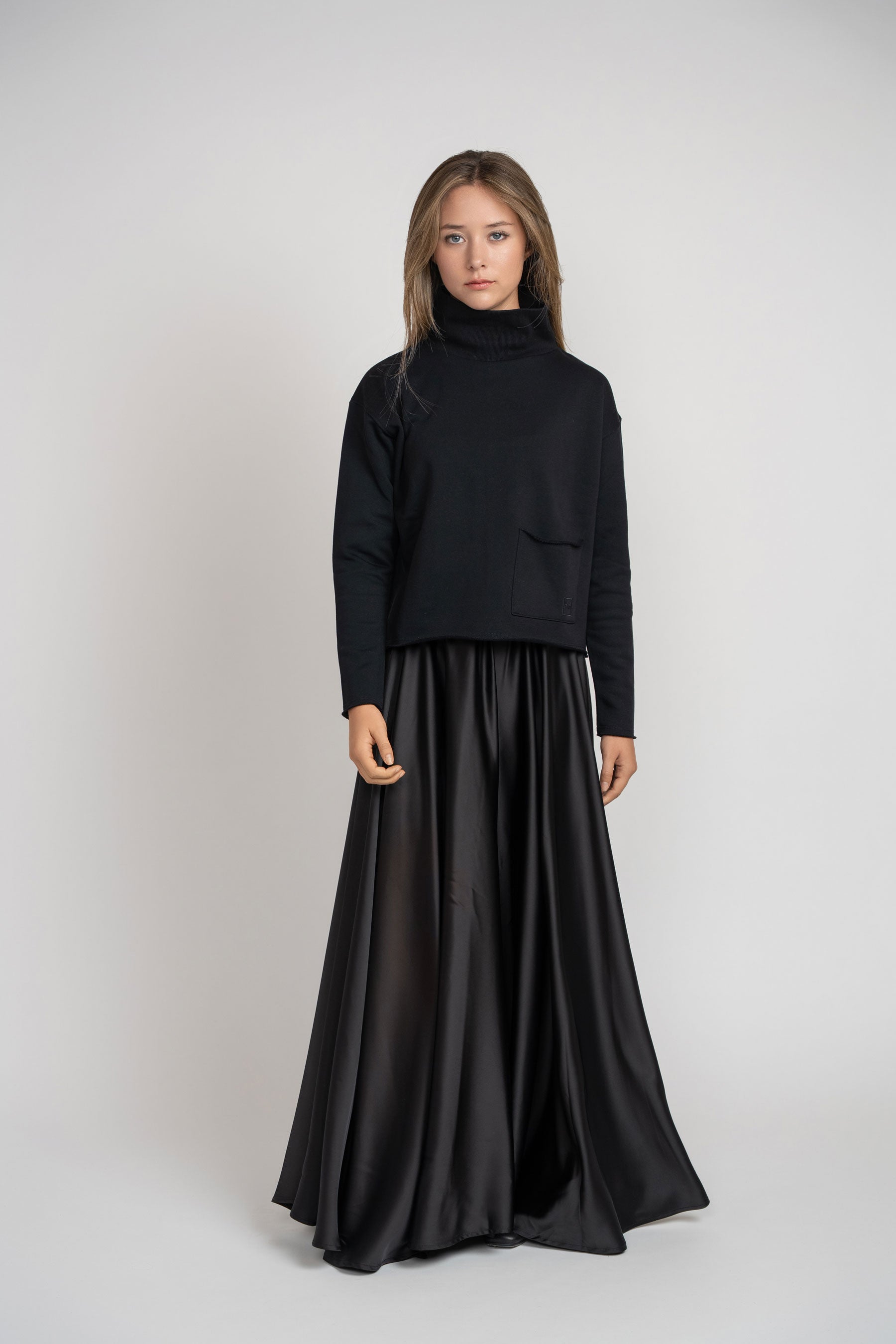 Maxi Circle Silky Skirt - Black