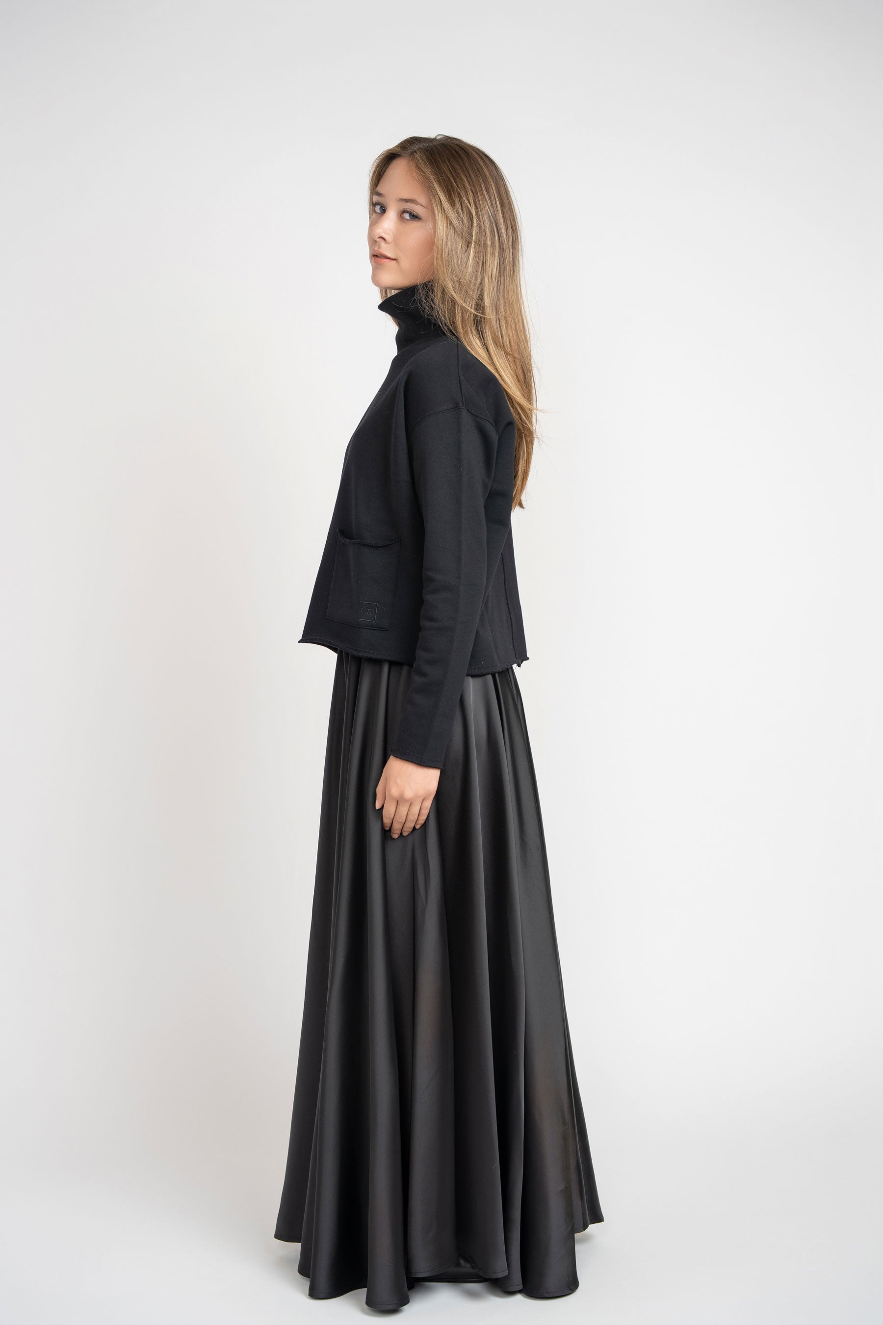 Maxi Circle Silky Skirt - Black